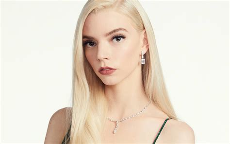 Dior Names Anya Taylor